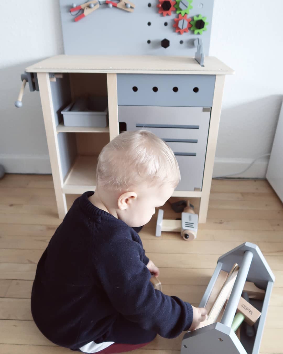 Banc de lucru de jucarie, din lemn, +3 ani MAMAMEMO