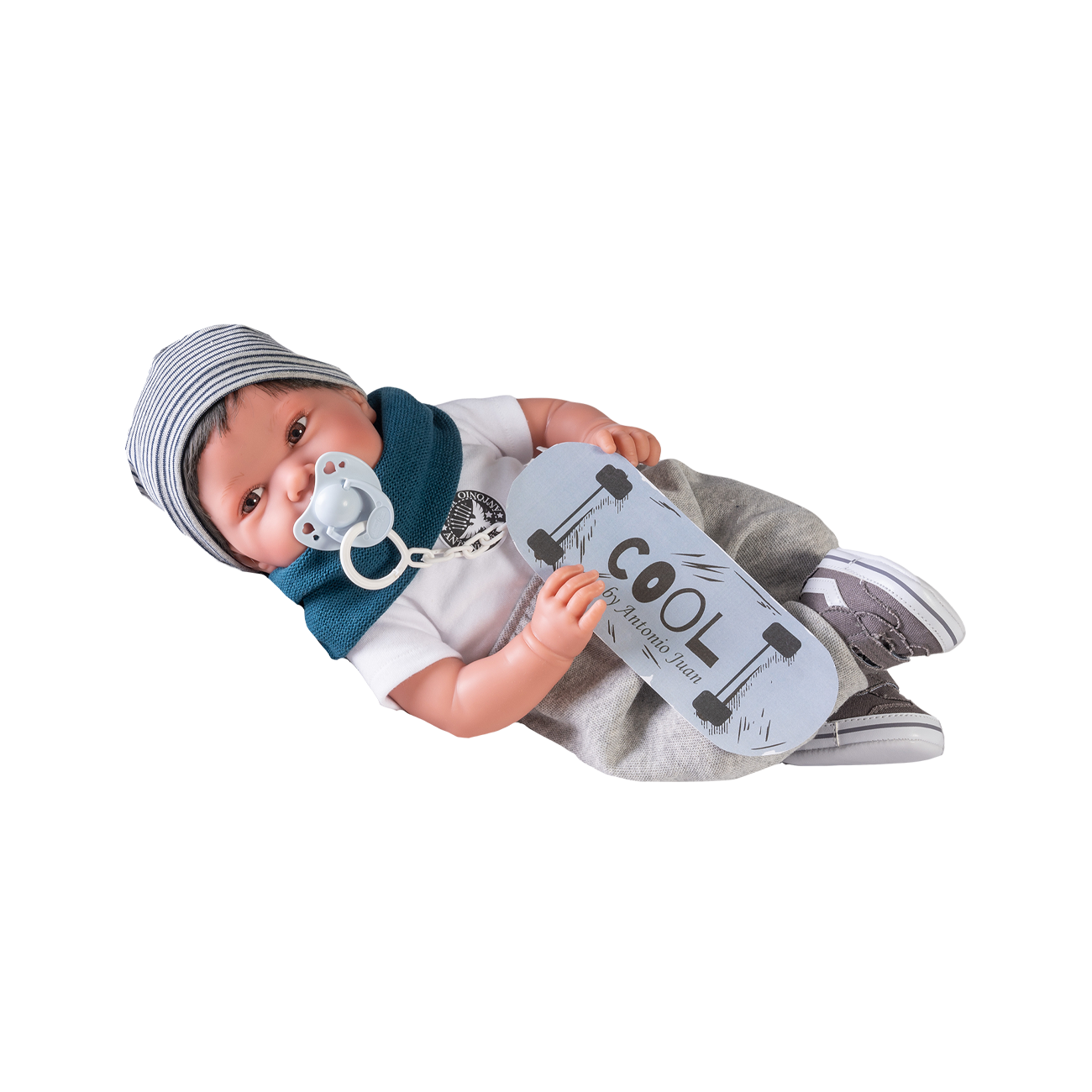 Papusa Bebe Pipo, Nacida Cu Skateboard, 42 Cm, Antonio Juan
