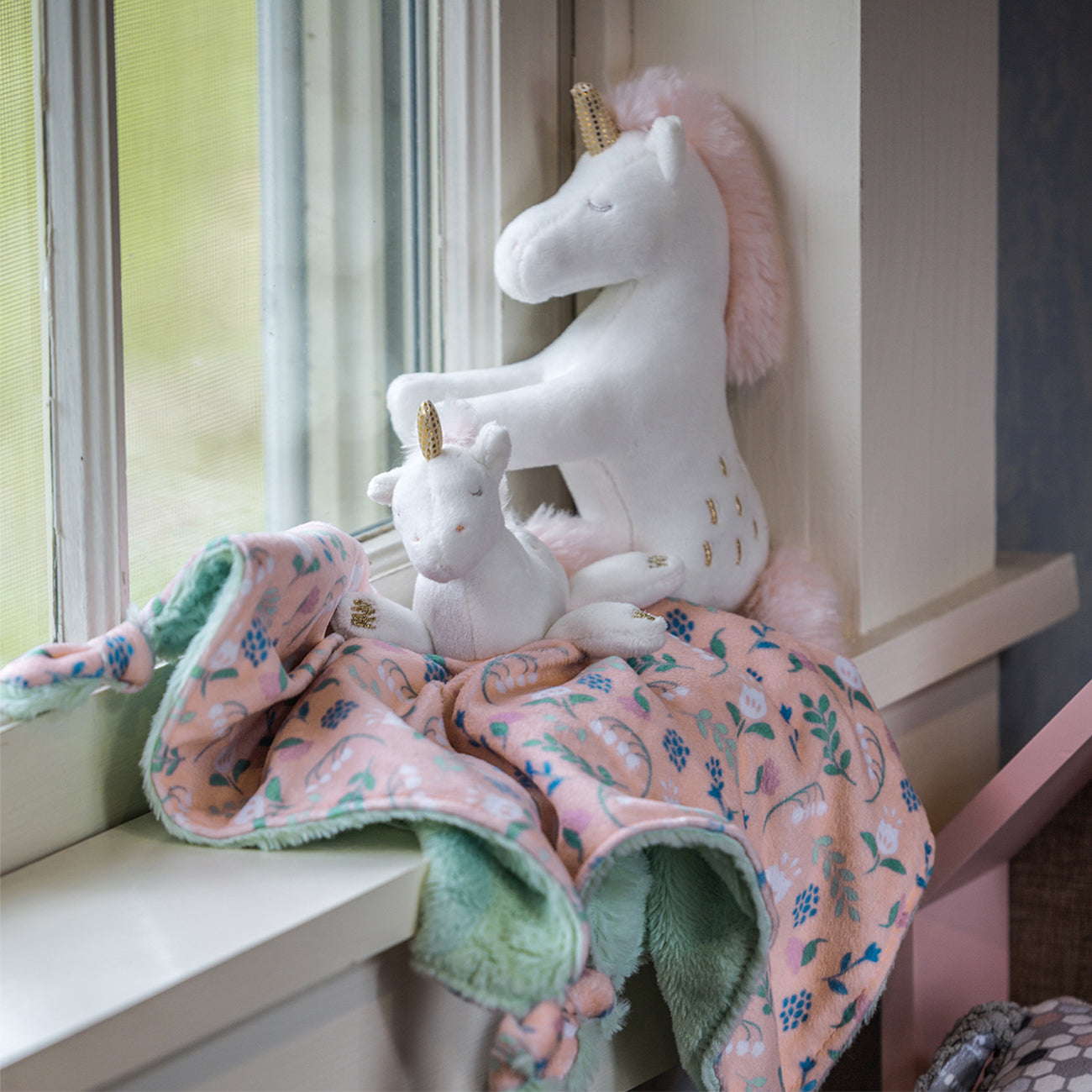 Jucarie plus doudou, Unicorn, 33x33 cm, +0 luni,  Mary Meyer