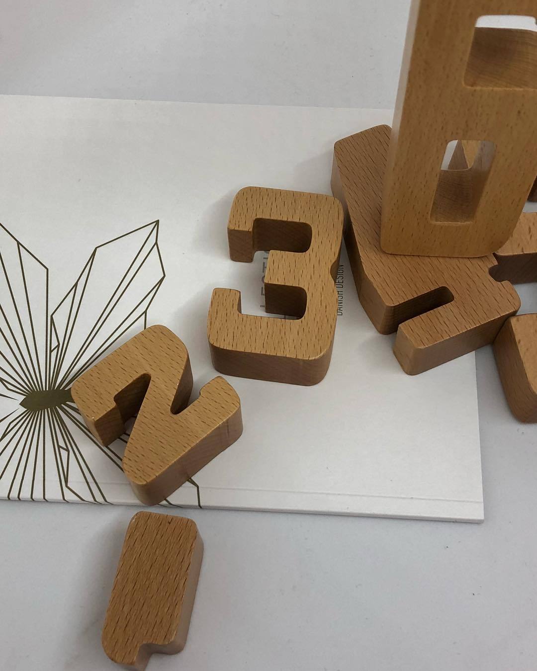 Set cifre din lemn proportionale de la 1 la 10, 15 piese, +3 ani, byAstrup - Manute Creative