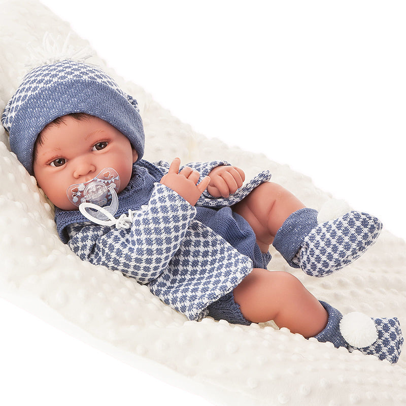 Papusa Baiat Bebe Realist Pipo Cu Salteluta Pufoasa, Corp Anatomic Corect, Alb-Albastru, Antonio Juan