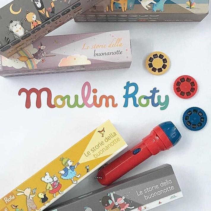 Lanterna cu 24 diapozitive de proiectat povesti La grande famille, 4 ani+, Moulin Roty - Manute Creative