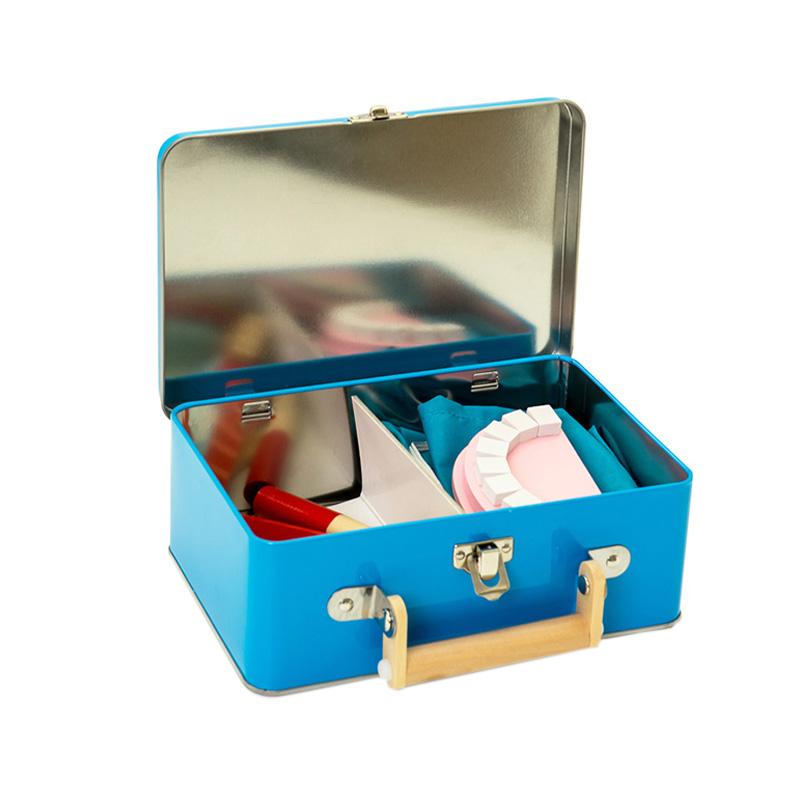 Set joaca De-a dentistul, in cutie metalica, MamaMemo - Manute Creative