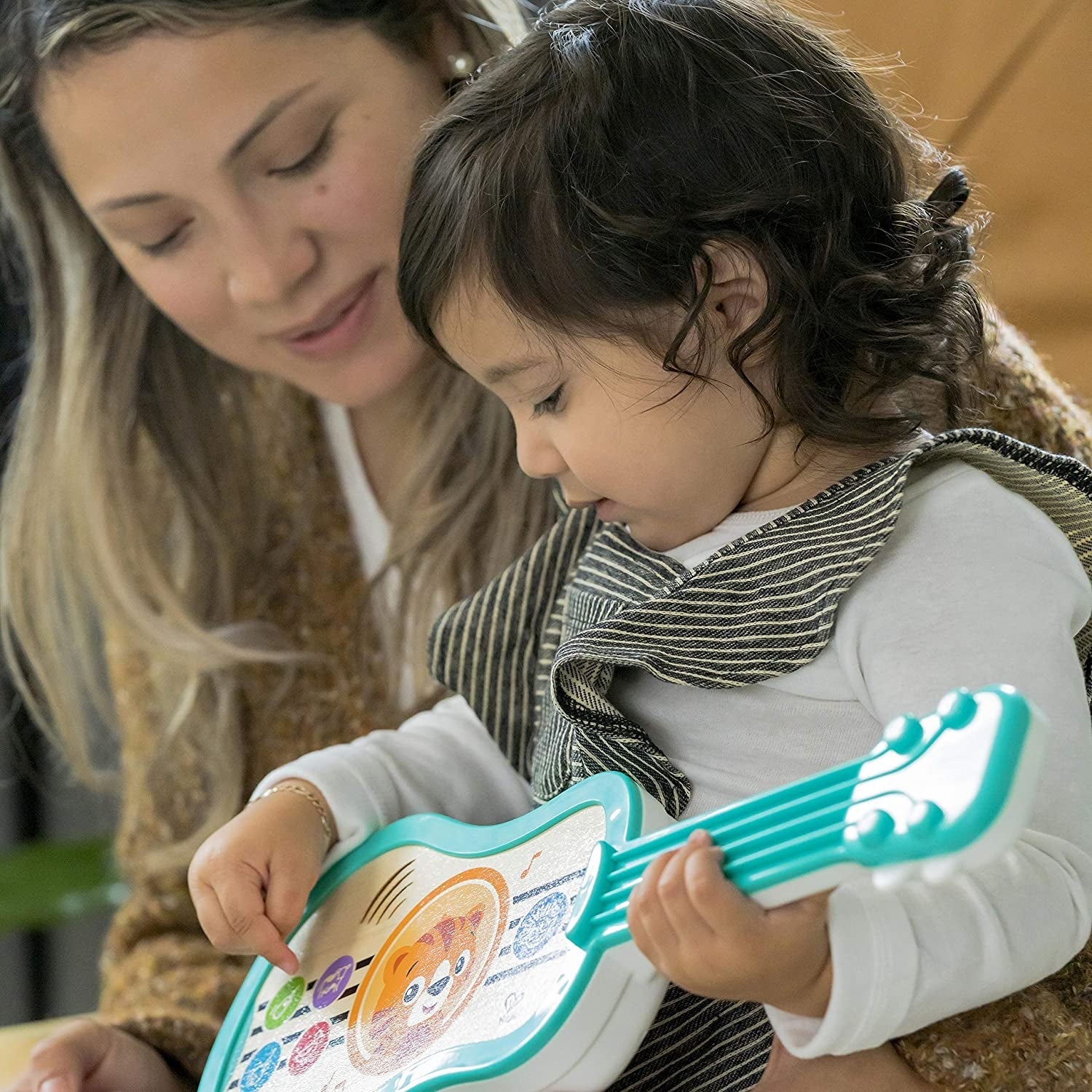 Baby Einstein - Jucarie muzicala Ukulele fermecat