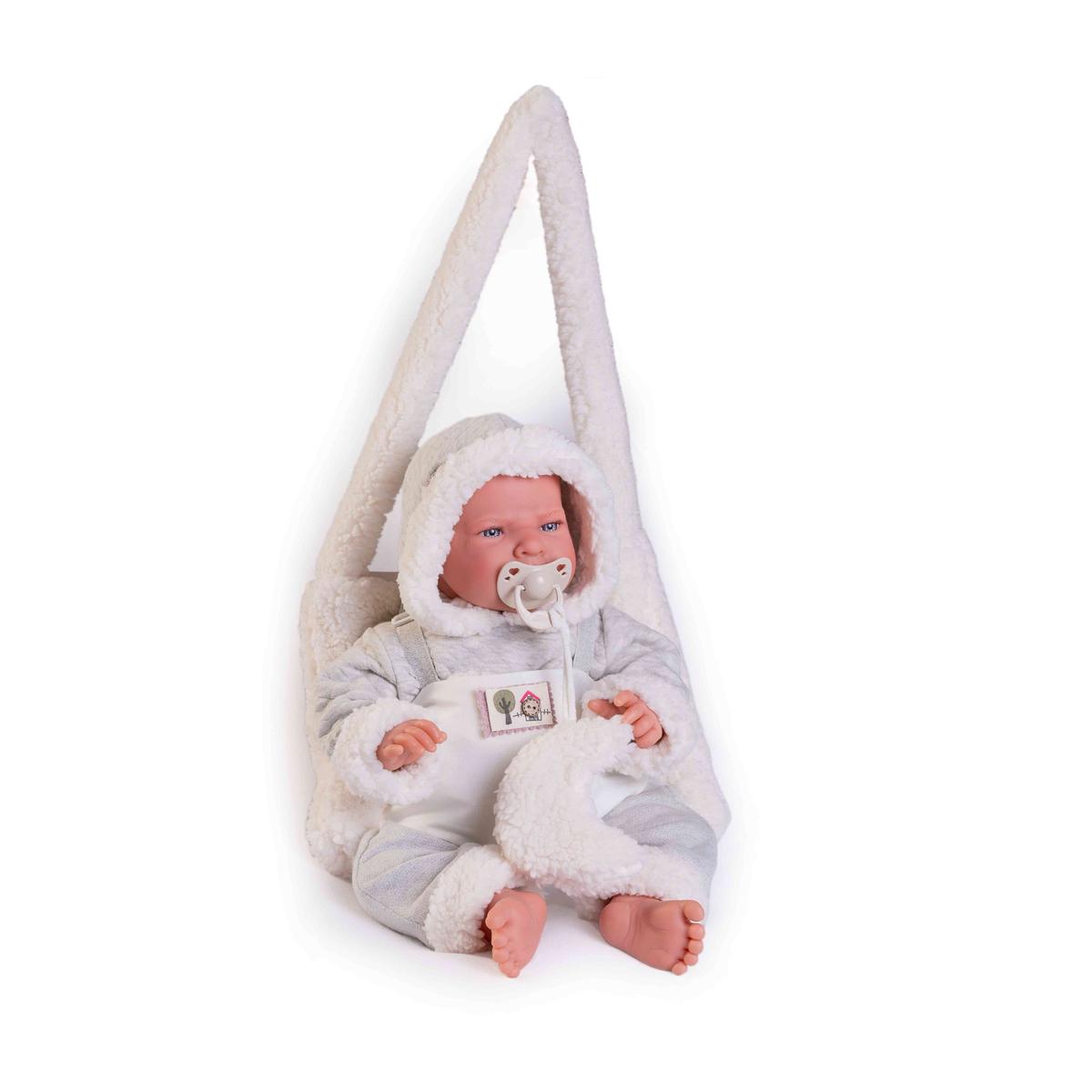 Papusa Bebe Fetita Lea, Corp din Tesatura si Membre Articulate, cu Ham Poseta din Lana de Oaie, 42 cm, +3 ani, Antonio Juan