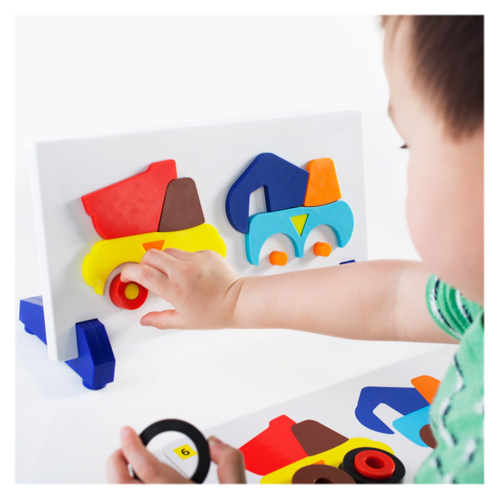 Construction Truck, joc magnetic de sortare, Guidecraft