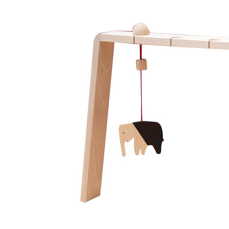 Jucarie din lemn elefant, natur-negru, pentru carusel / centru de activitati, Mobbli - Manute Creative