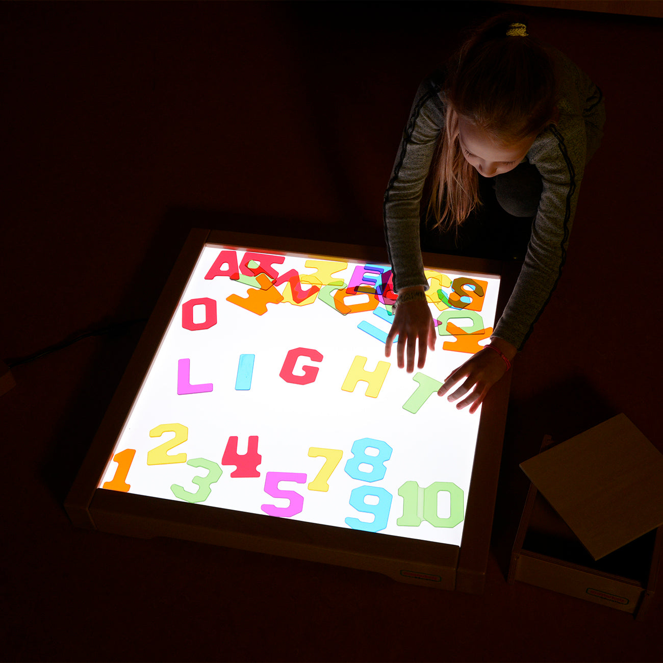 Set litere si cifre acrilic colorat transparent, +3 ani, Masterkidz