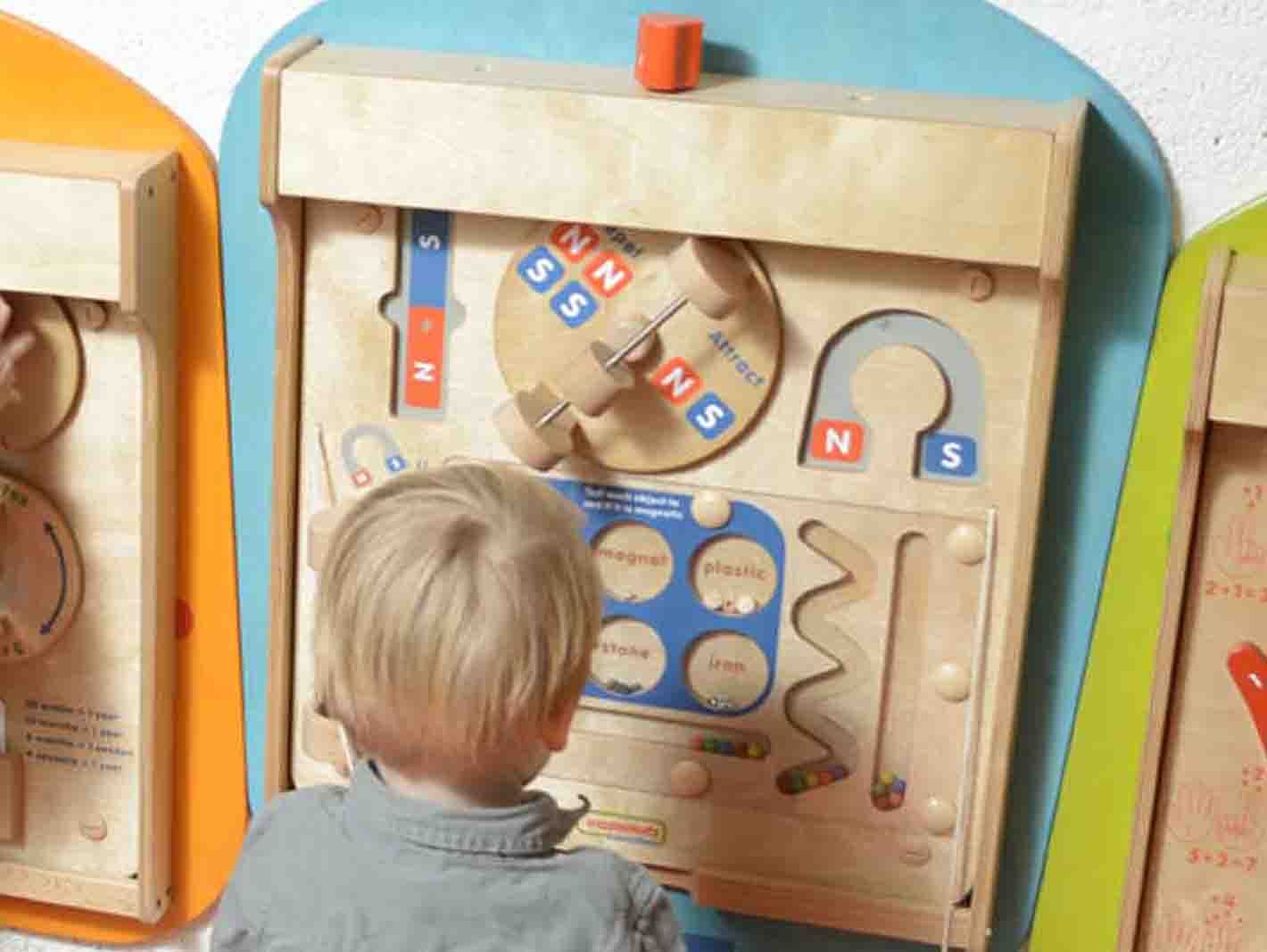 Panou educativ Exploram magnetismul, din lemn, +3 ani, Masterkidz
