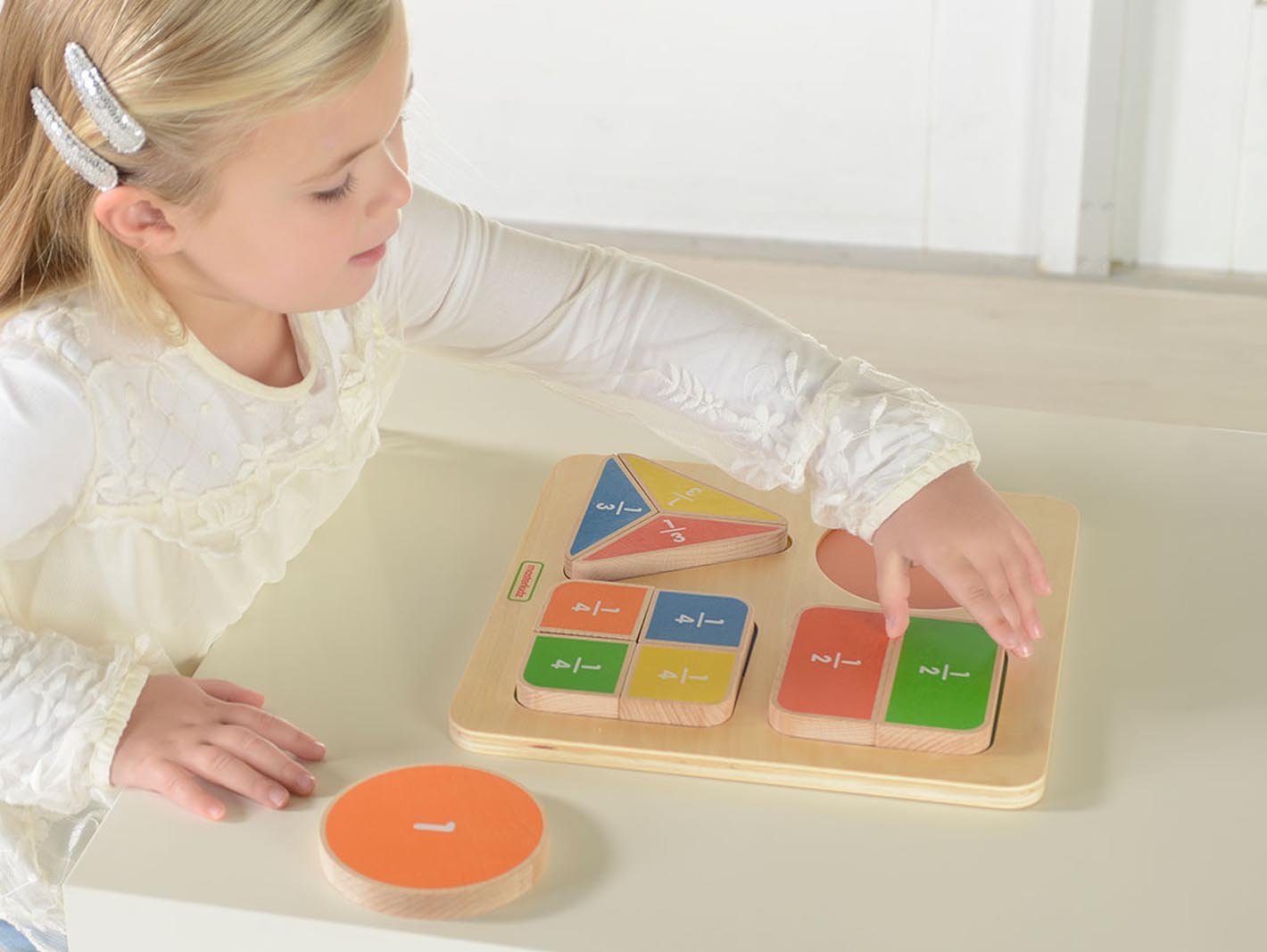 Puzzle Fractiile (forme geometrice), din lemn, +2 ani, Masterkidz