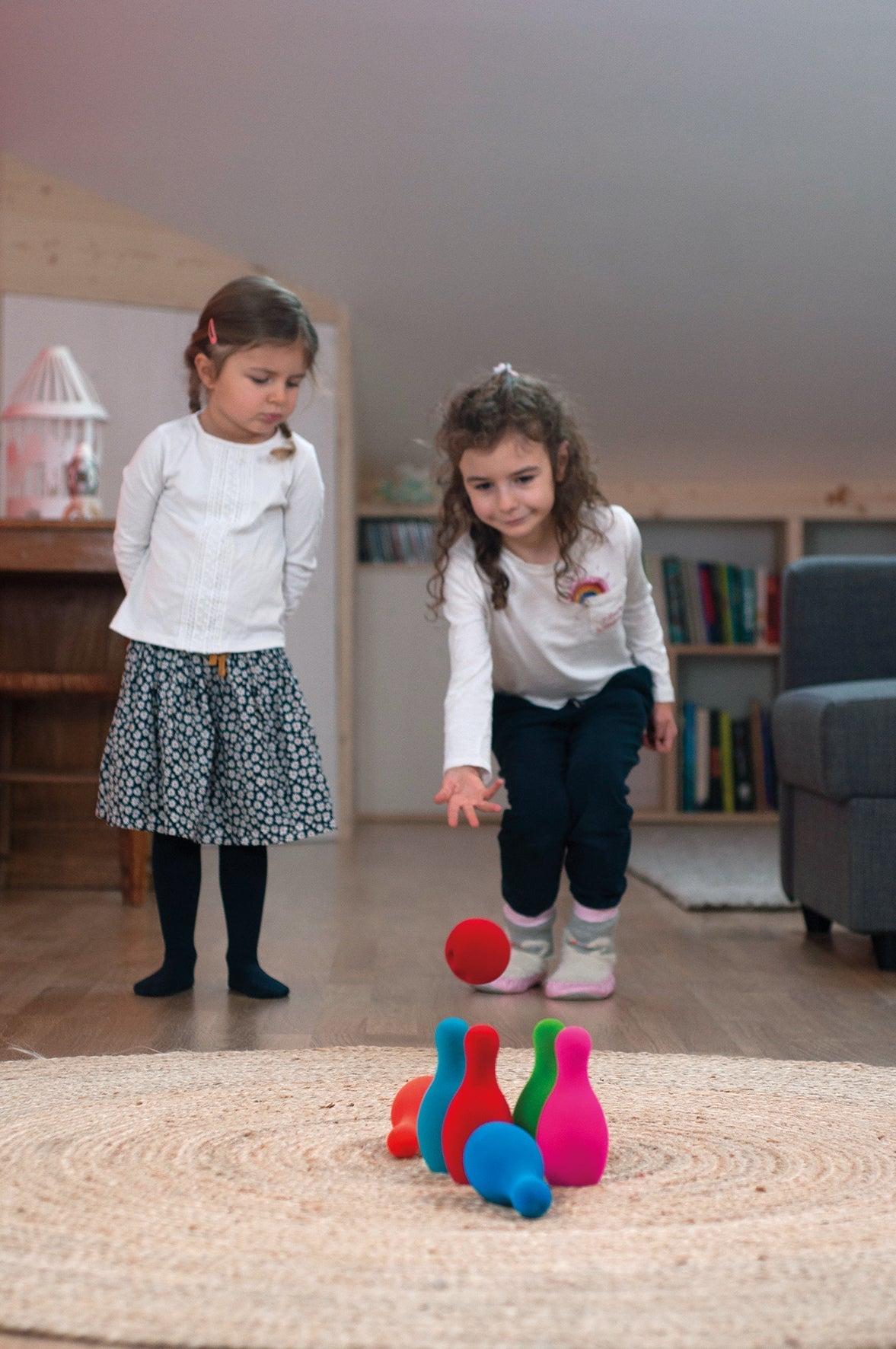 Joc educativ bowling din cauciuc natural, 19 cm, Rubbabu