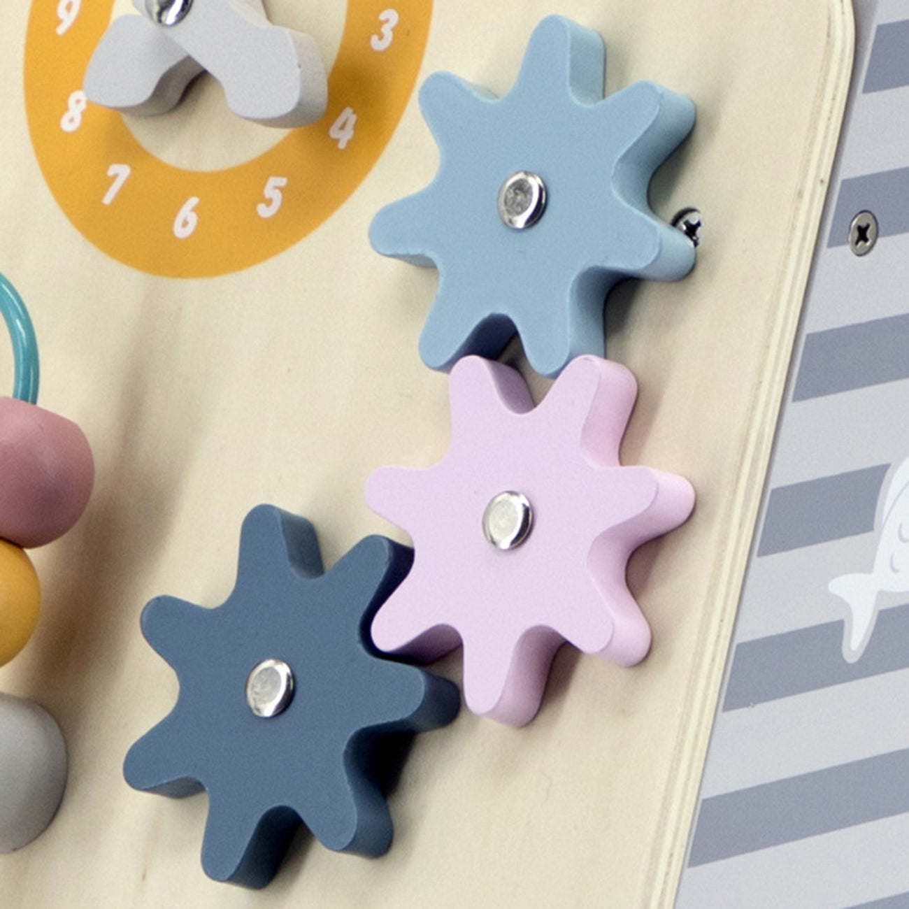 Antemergator din lemn cu activitati Montessori, +18 luni, PolarB, VIGA