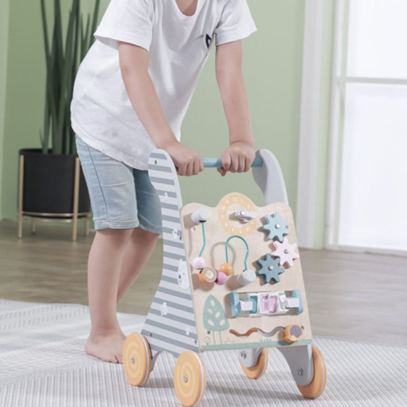 Antemergator din lemn cu activitati Montessori, +18 luni, PolarB, VIGA