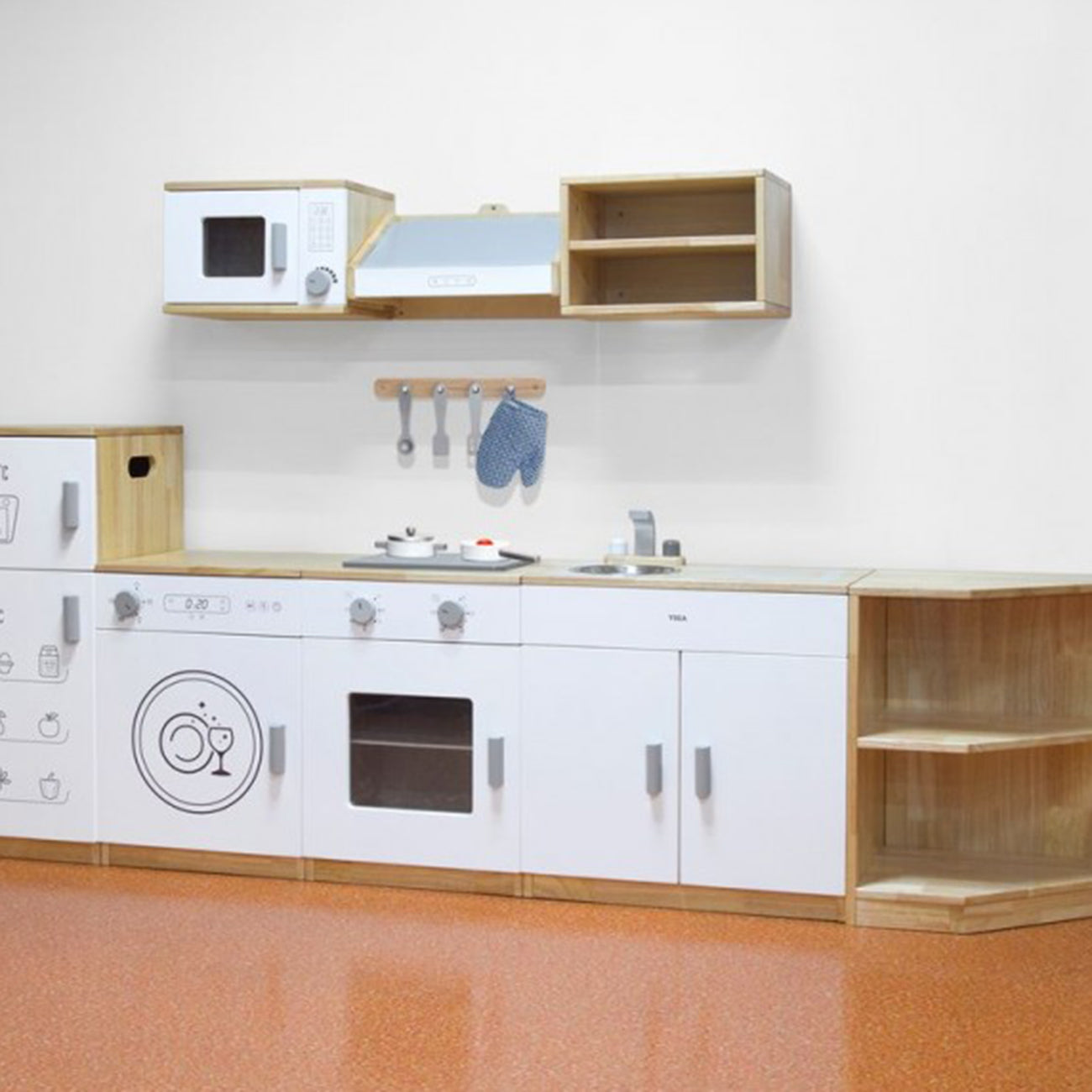 Jucarie din lemn, Mobilier bucatarie alb pentru copii, +3ani, VIGA