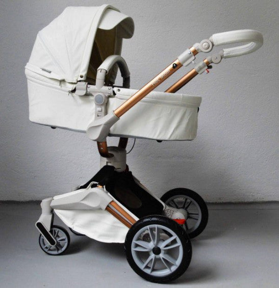 Carucior Copii Hot Mom 360 Alb 3 in 1, varsta intre 0 si 3 ani, Cadru, Landou, Modul Sport, Scoica auto si Accesorii