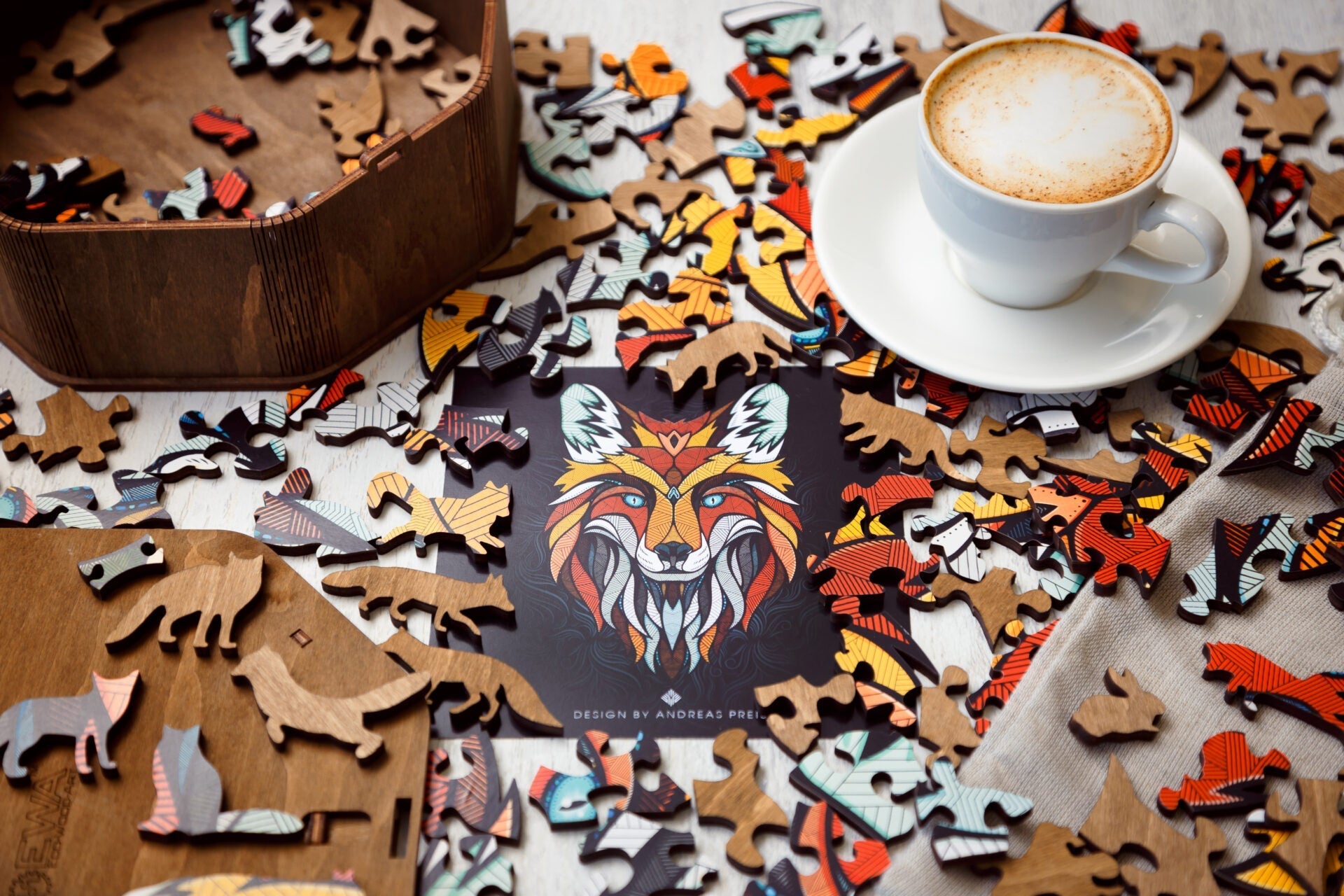 Puzzle din lemn, FOX, 141 piese @ EWA