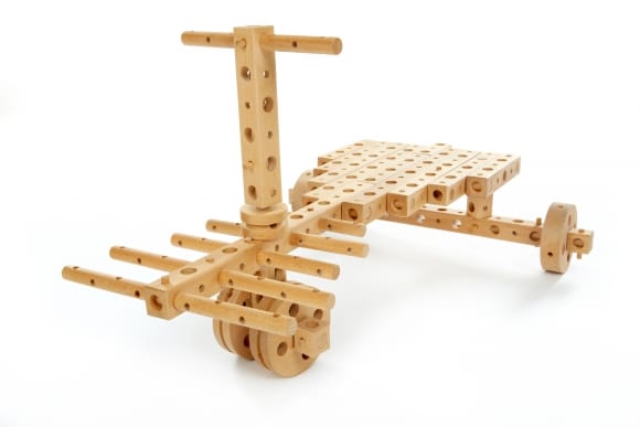 Set constructie mecanica din lemn Polytechnical Small, 224 piese, Pony