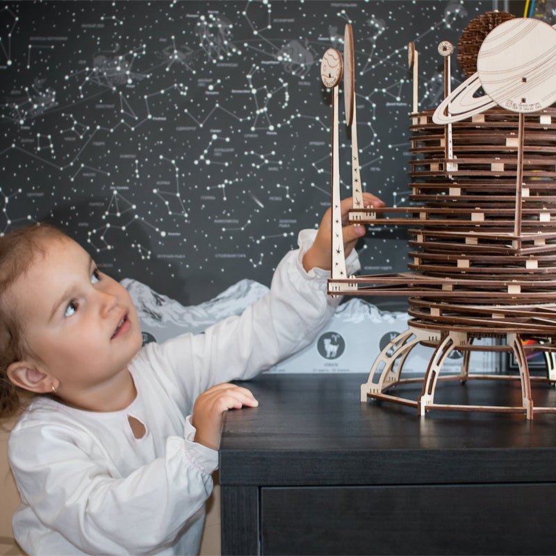Set constructie cu mecanism Puzzle 3D PLANETARIUM din lemn 534 piese @ EWA