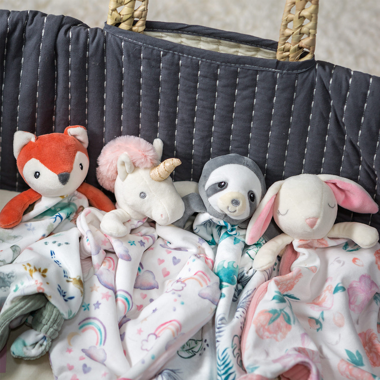 Jucarie plus doudou, Micul Lenes Knottie, 25x25 cm, +0 luni,  Mary Meyer
