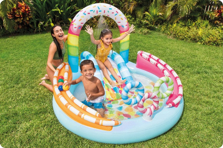 Loc de joaca acvatic pentru copii, cu Piscina si Tobogan, Fantana Arteziana, Arcada, Inele, Intex, Candy Fun Play, 170 x 168 x 122 cm, Multicolor