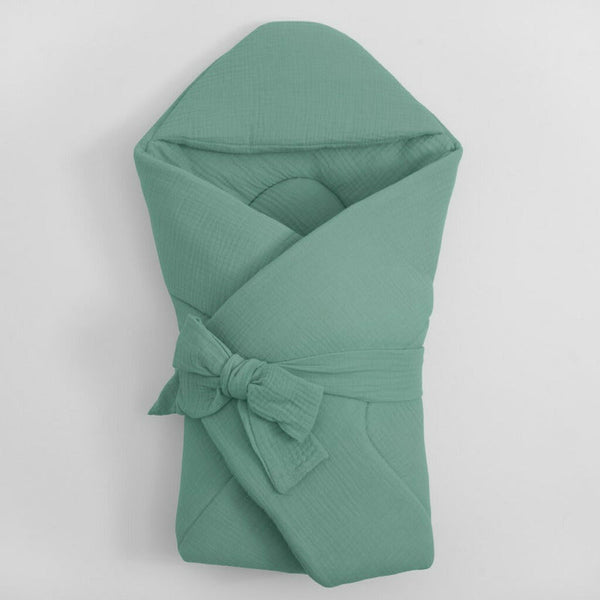 Paturica de infasat cu gluga, Cu multiple utilizari, Cu inchidere cu panglica cu fundita, Dimensiune 75x75 cm, Din muselina, Din materiale certificate Oeko Tex Standard 100, Green, New Baby