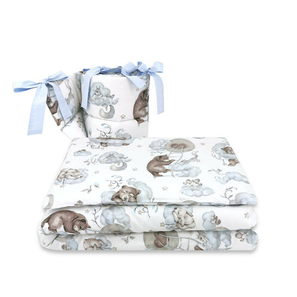 Lenjerie patut 3 piese, Cu protectie laterala, Din bumbac certificat Oeko Tex Standard 100, Pentru patut 120x60 cm, Teddy Bear and Friends Blue, Qmini