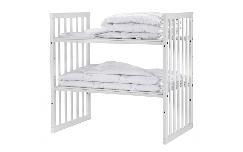 Set Lenjerie pentru Patut, Evolutiv, cu 11 piese, baldachin, suport, perne, ceasafuri, asternuturi, Alb cu Stelute, 8S1, Waldin