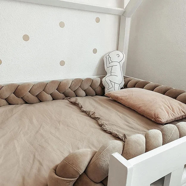 Protectie impletita pentru patut Velvet Capuccino , 200 cm, Sparrow