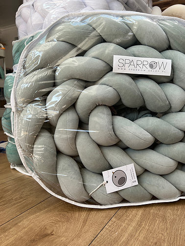 Protectie Impletita pentru Patut, 340 cm, Velvet Eucaliptus,Full 120x60 cm, Sparrow
