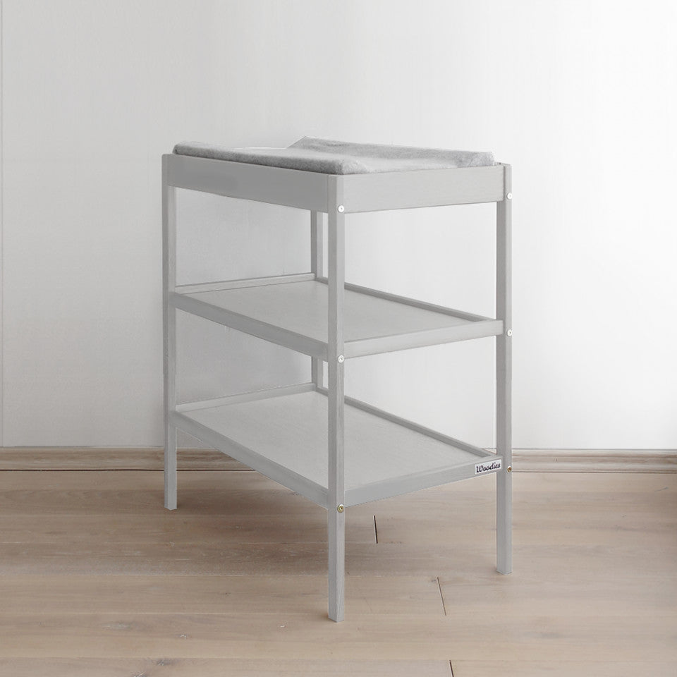 Changer Grey - Masa de Schimbat Pentru Bebelusi Lemn Masiv, 76cm x 44cm x 86 cm, Cu 2 Rafturi De Depozitare Inalte, Woodies Safe Dreams