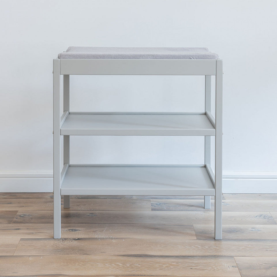 Changer Grey - Masa de Schimbat Pentru Bebelusi Lemn Masiv, 76cm x 44cm x 86 cm, Cu 2 Rafturi De Depozitare Inalte, Woodies Safe Dreams