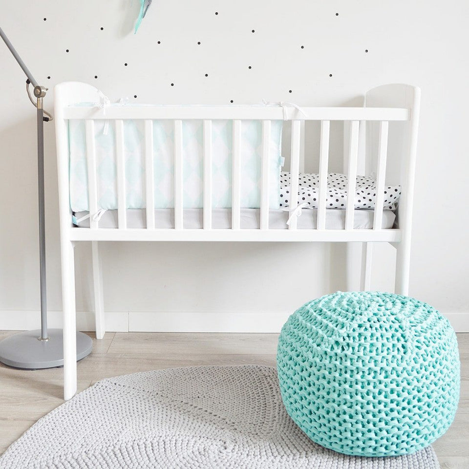 Classic Crib - Patut Mic 90 x 40 cm Alb, Din Lemn Masiv, Woodies Safe Dreams