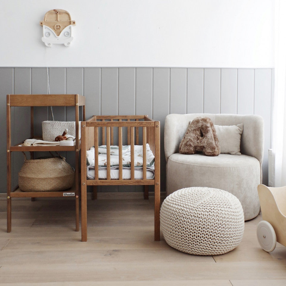 Patut Bebe Mic, 90x40 cm, din Lemn Masiv VintageDream Crib, Woodies Safe Dreams
