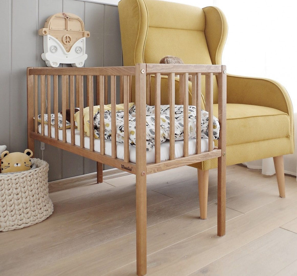 Patut Bebe Mic, 90x40 cm, din Lemn Masiv VintageDream Crib, Woodies Safe Dreams