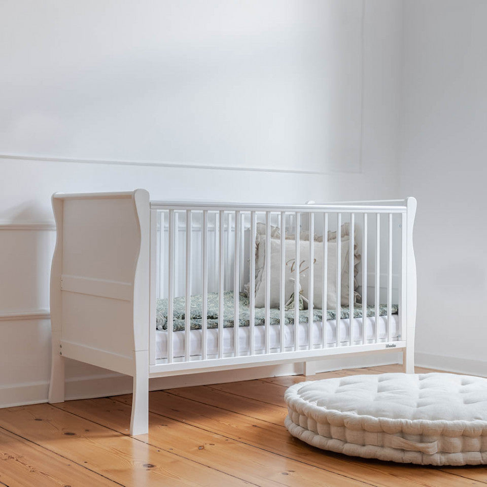 Patut Bebe, 140x70 cm, din Lemn Masiv, Transformabil, Noble White, Woodies Safe Dreams