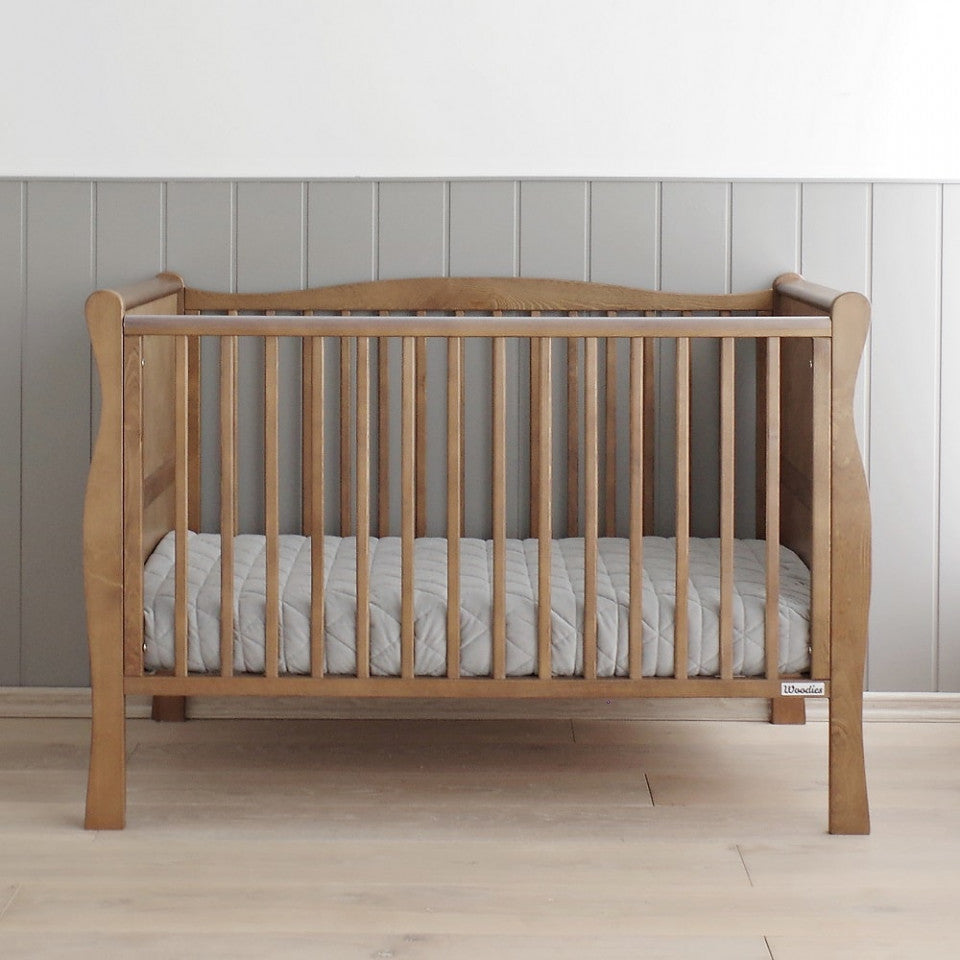 Patut Bebe, 140x70 cm, din Lemn Masiv, Transformabil, Noble Vintage, Woodies Safe Dreams
